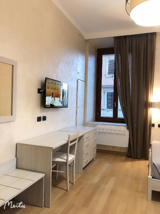 Romafullhouse Guesthouse Экстерьер фото